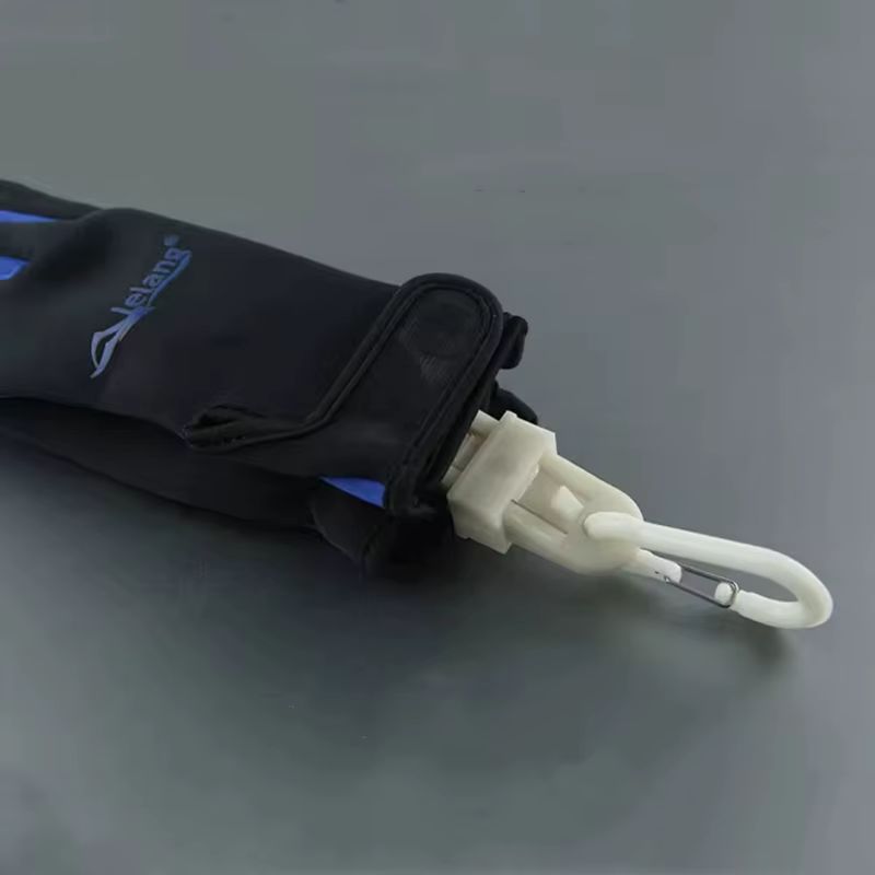 Clip táctico fosforescente para guantes con liberación rápida - imagen 3