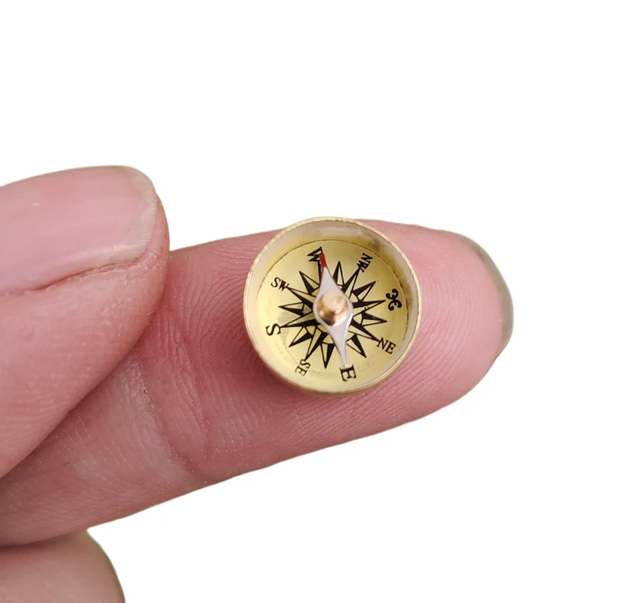 Brújula en miniatura de aventura de supervivencia para acampar al aire libre, aguja de señalización de latón de alta precisión y sensible - imagen 2