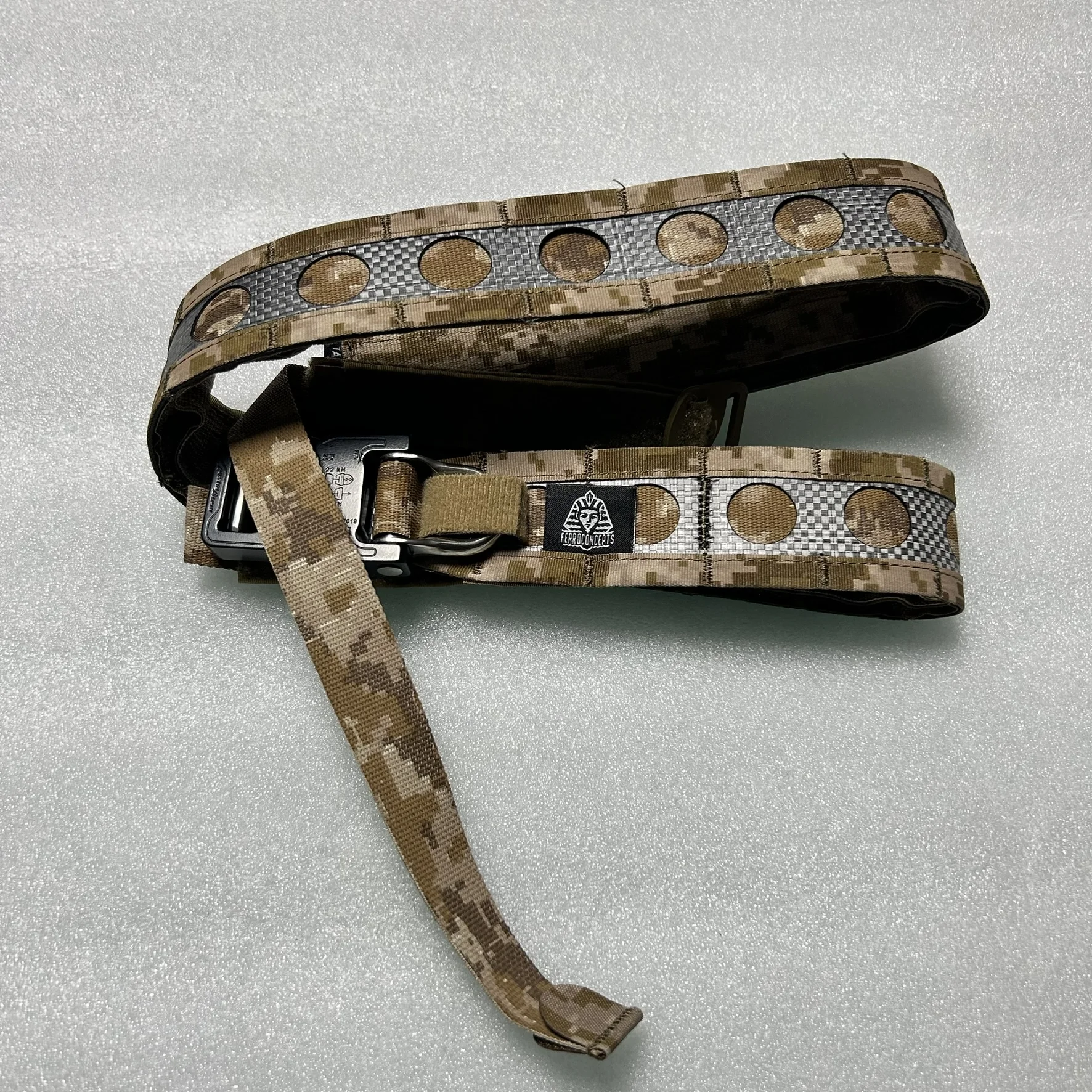 Cinturón táctico MOLLE duradero - Material Tegris de alta resistencia - Hebilla de liberación rápida