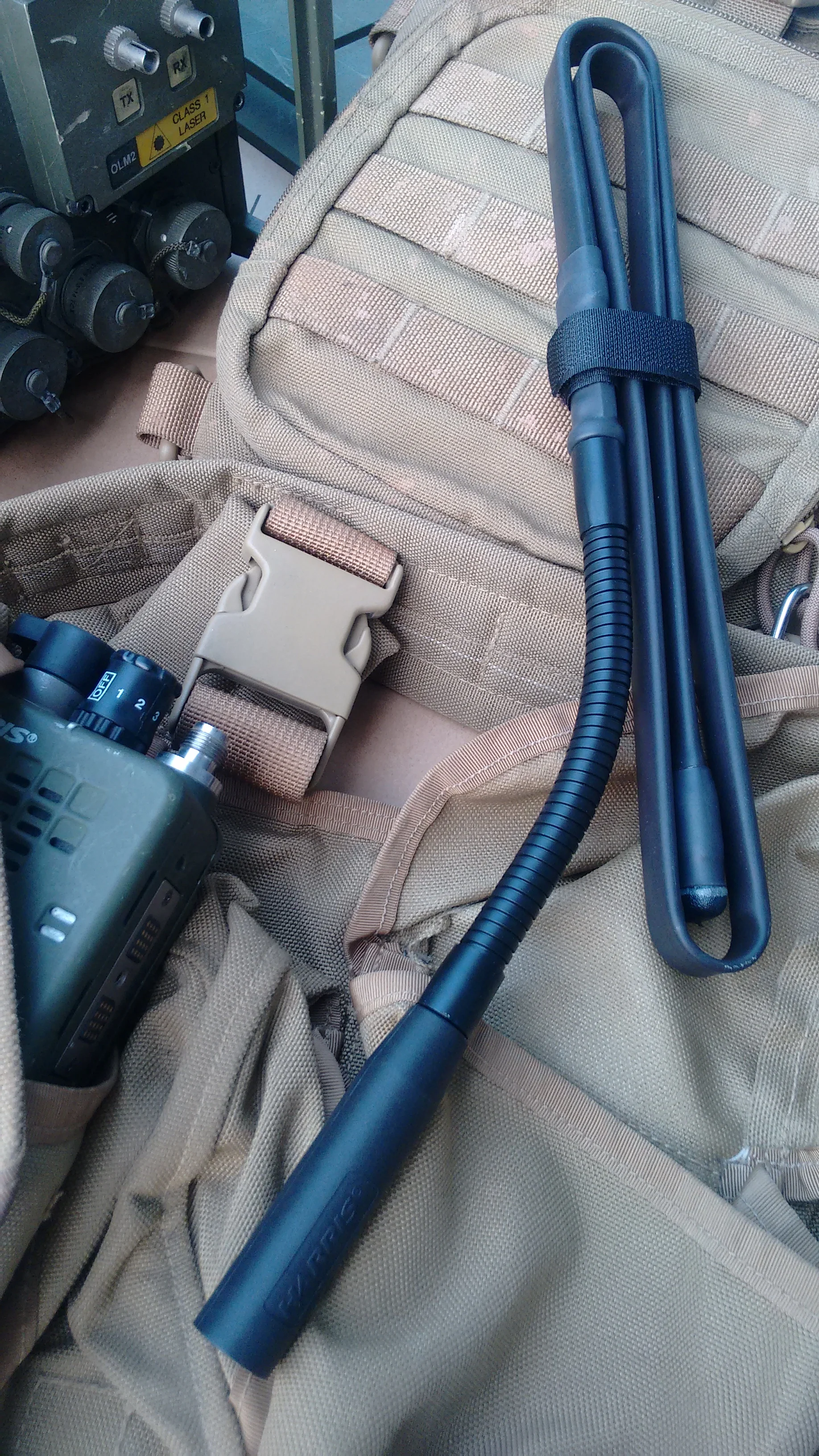 PRC-152A Antena plegable larga de alta potencia de banda completa de 30 - 512 MHz (15 W) - imagen 5