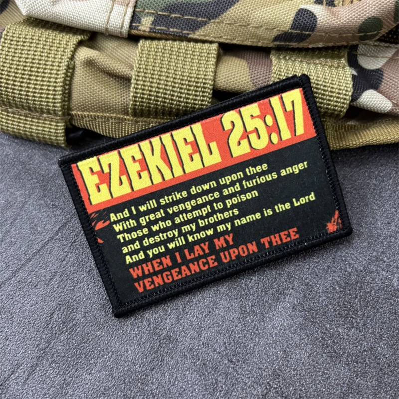 Parche táctico bordado frase bíblica Ezekiel con velcro gancho-bucle - imagen 4
