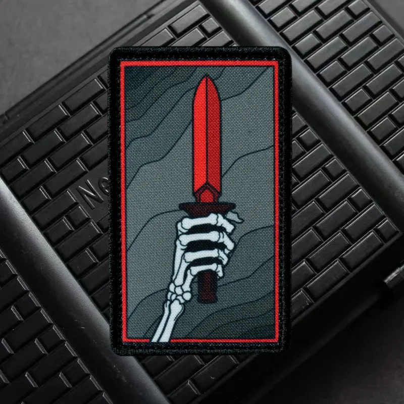 Parche táctico “Reparación por la batalla" en tela, brazalete militar, estampado de espada roja, insignia de moral, parches, pegatina para mochila de combate Klett - imagen 2