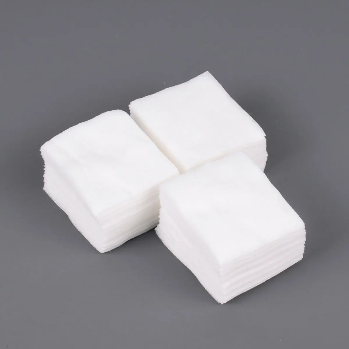 200 Uds parche de limpieza de pistola Rifle pistola escopeta algodón de alta absorción de agua para G17 G19 G22 CZ-75 1911 AR15 AK47 - imagen 3