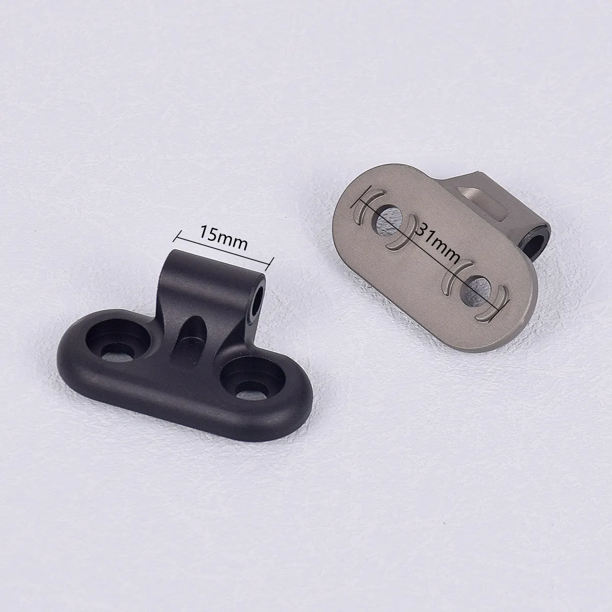 Soporte táctico Airsoft Surefire RM45 Offset MLOK para M340C M640DF M640V-DF soporte de luz para arma para riel Picatinny de M-LOK - imagen 3