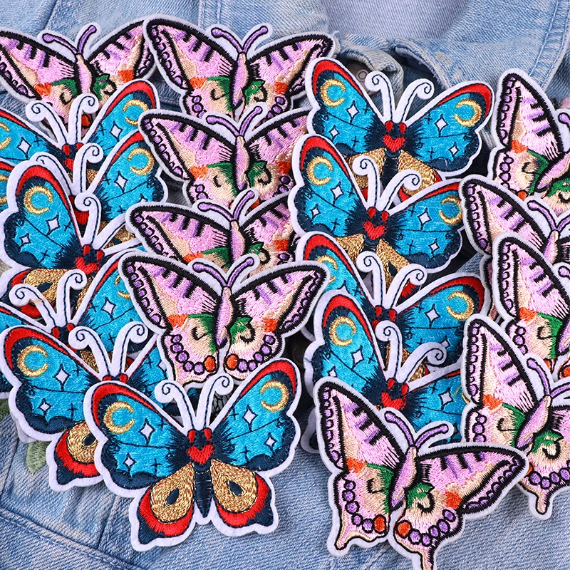 10 Uds. Parches bordados de mariposas coloridas DIY sombreros bolsos falda decoración de ropa parches para planchar DIY parche de dibujos animados insignia para coser - imagen 2
