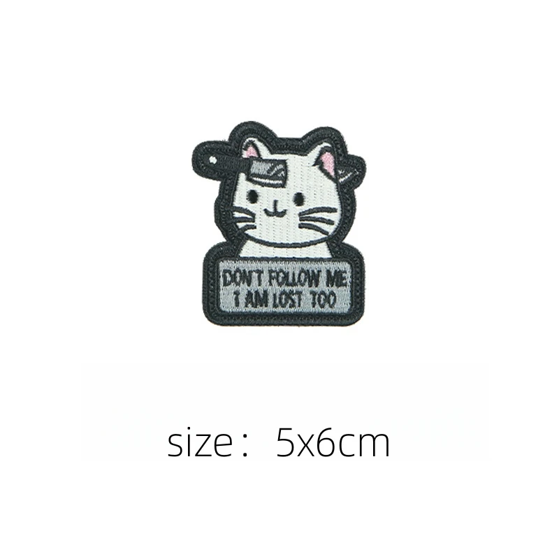 Parche gato bordado con velcro y tres flores - accesorio táctico - imagen 4