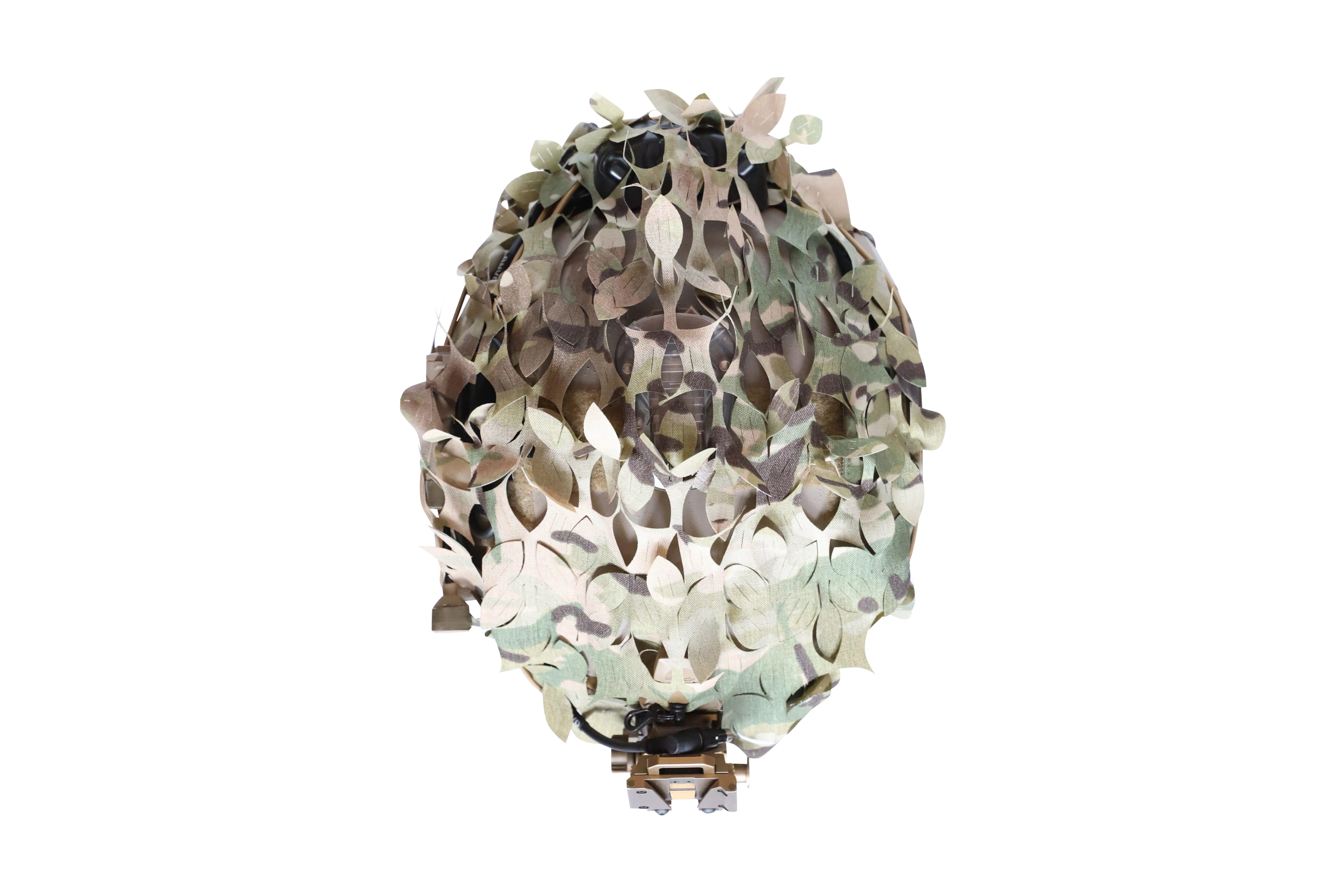 Detalle de hojas multiformadas del camuflaje modular