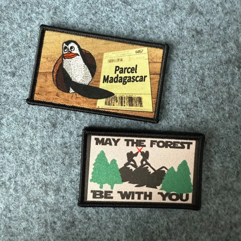 Parche táctico de pingüino "Paquetes de Madagascar", insignia de moral con gancho y bucle de impresión divertida, brazalete militar, pegatinas para mochila