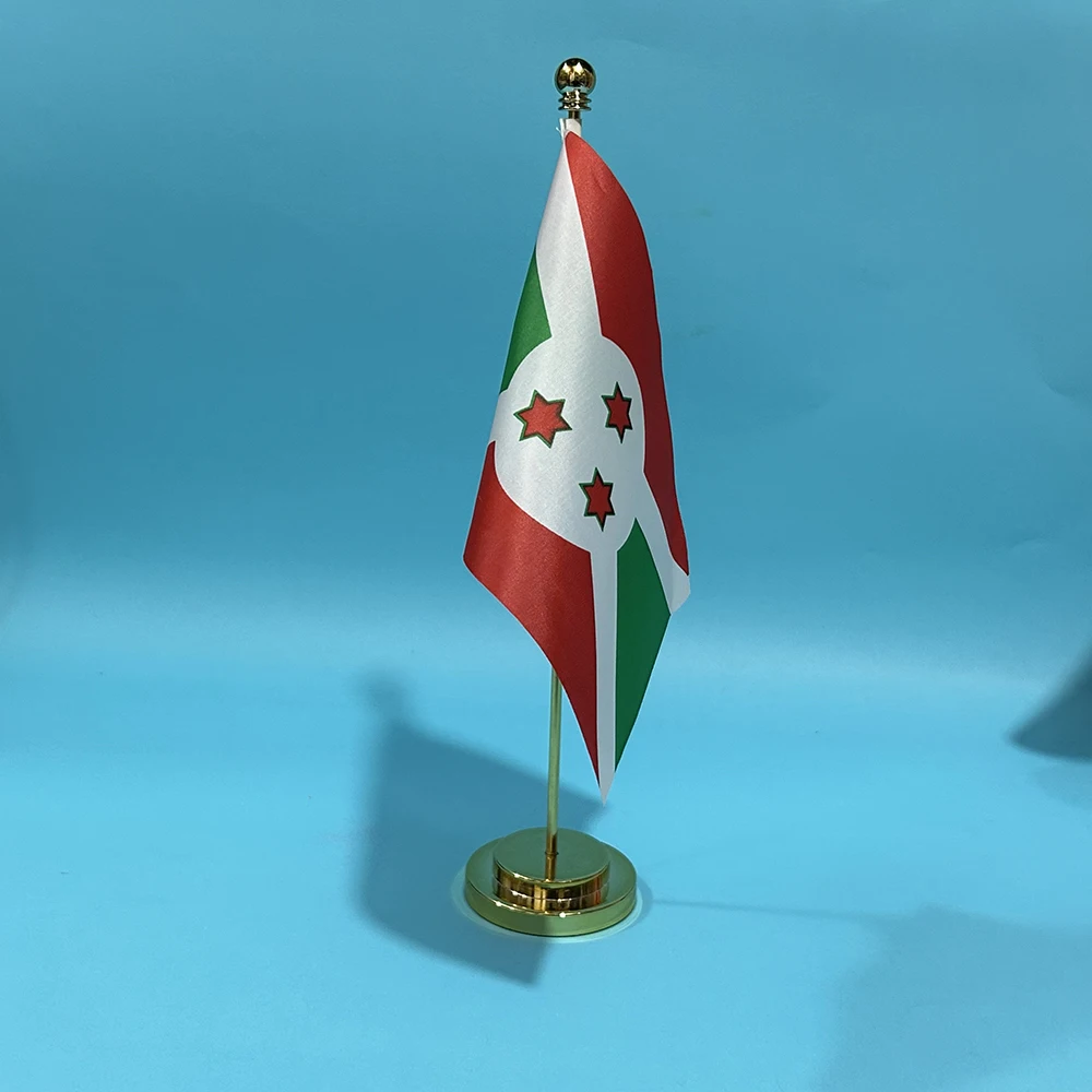 BANDERA DE CIELO Escritorio de oficina pequeña bandera de Burundi 14x21 cm poliéster BI Burundi bandera nacional país Banner escritorio adornos banderas - imagen 3