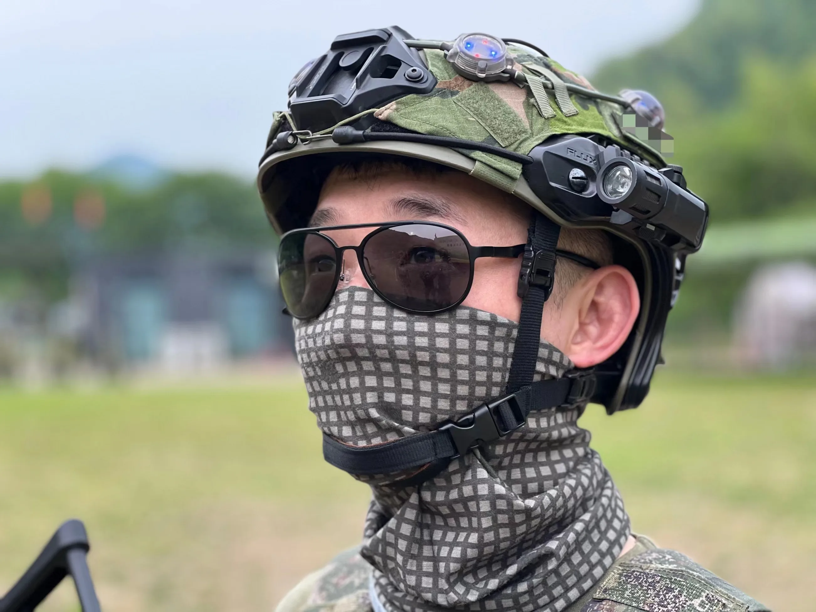 Ventiladores del ejército de secado rápido para montar al aire libre, Camuflaje nocturno de arena, bufanda de turbante de cinco hojas grande Tabby Mc de cuatro grupos Deban - imagen 2
