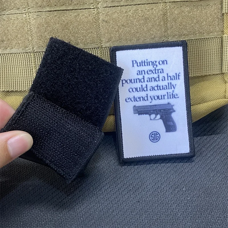 Parche impreso de una libra Extra y media, en realidad, puede extender su vida, parches de mochila de gancho y bucle, insignia de moral - imagen 5