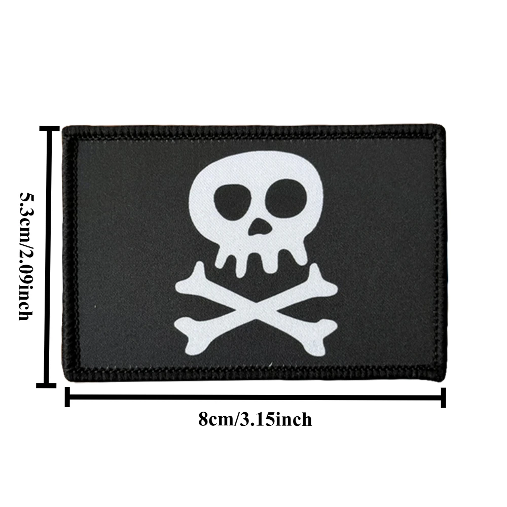 Parche táctico de huesos cruzados de calavera, parches divertidos de gancho y bucle, insignia de moral, brazalete del ejército militar, pegatinas para mochila - imagen 4