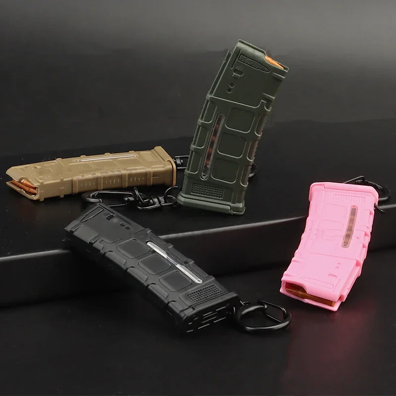 Llavero táctico en forma de Mini revista 1:4, cargador de pistola de plástico completamente cargado, decoraciones de regalo, llavero con ventana transparente - imagen 3