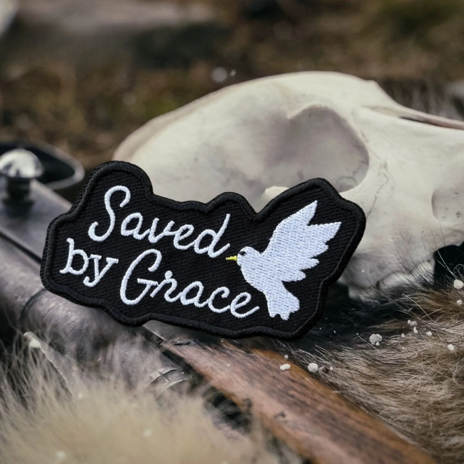 Parche salvado por Grace, parche bordado de Paloma moral, apliques tácticos, parches militares con gancho para ropa, pegatinas para mochila - imagen 5