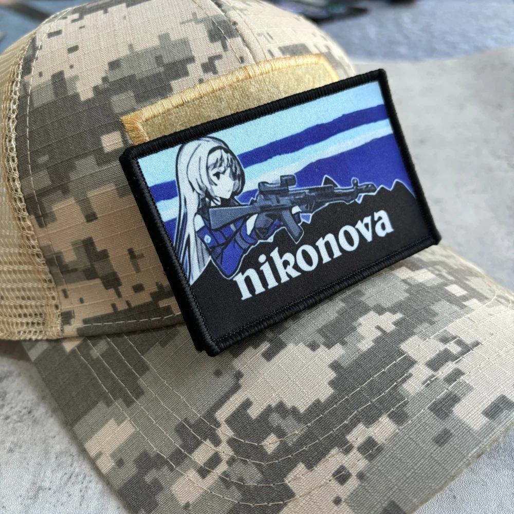 Parche táctico Kalashnikova Gun Girl, parches de gancho y bucle de Chica de Anime, brazalete moral, insignia de moral del ejército militar, pegatina para mochila