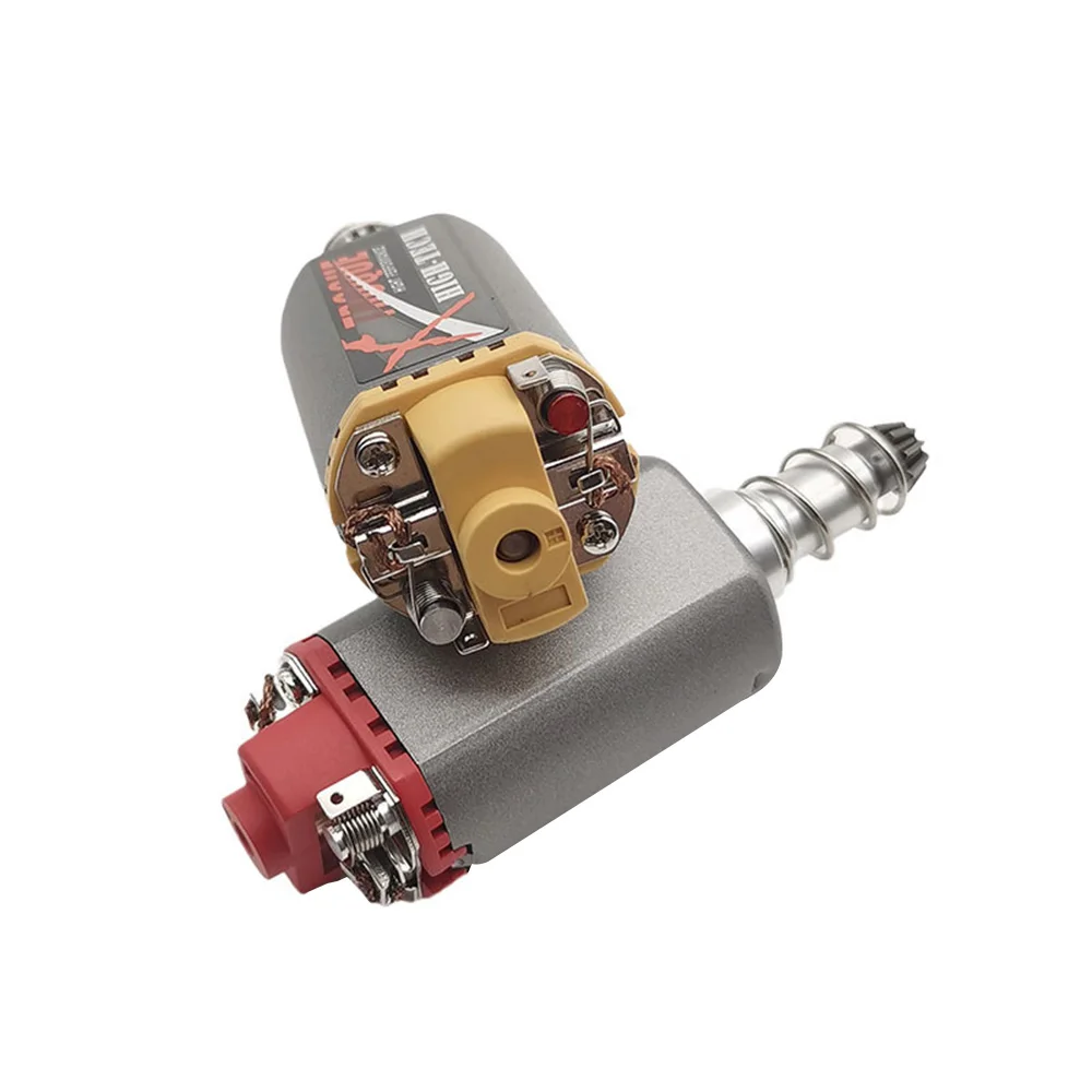 Una parte de motocicleta roja y amarilla