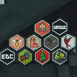 Mini parche de bordado Hexagonal, pegatinas de mochila táctica para exteriores, parches de insignia personalizados de abeja de antorcha de gancho y bucle