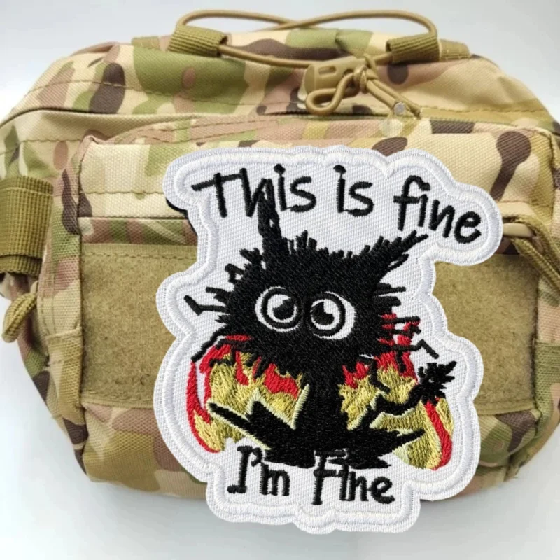 Parche bordado "This Is Fine I'm Fine", insignia táctica divertida de moral de gato, parche militar con gancho, ropa, mochila - imagen 4