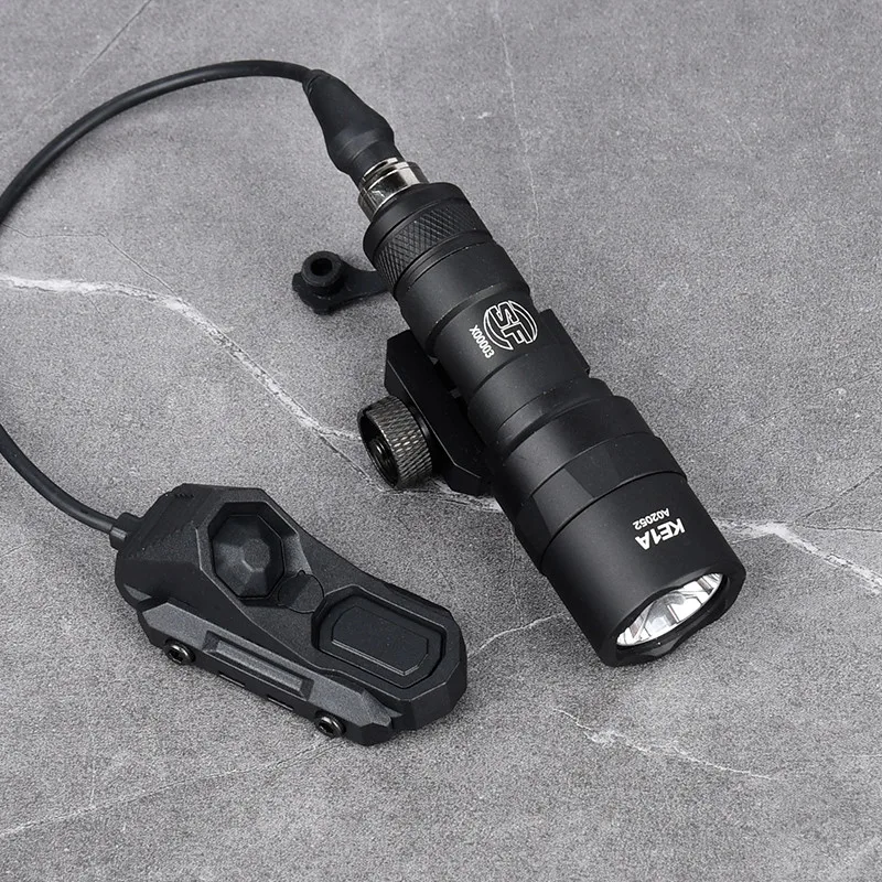 Surefir-linterna M300 M600 con AXON, interruptor de presión remoto de doble función, compatible con riel de 20mm, luz táctica Airsoft para caza - imagen 4