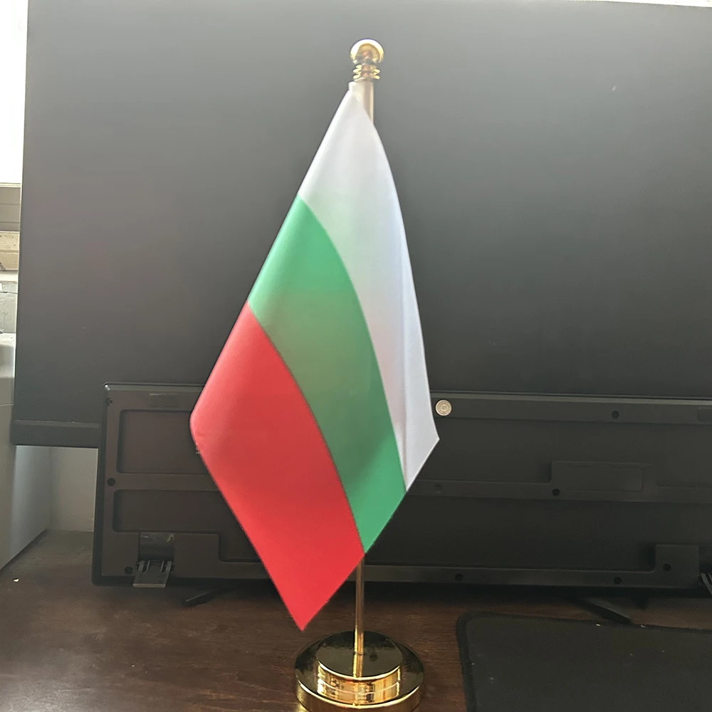 Bandera Bulgaria escritorio 14x21 cm – Poliéster nacional mini - imagen 4