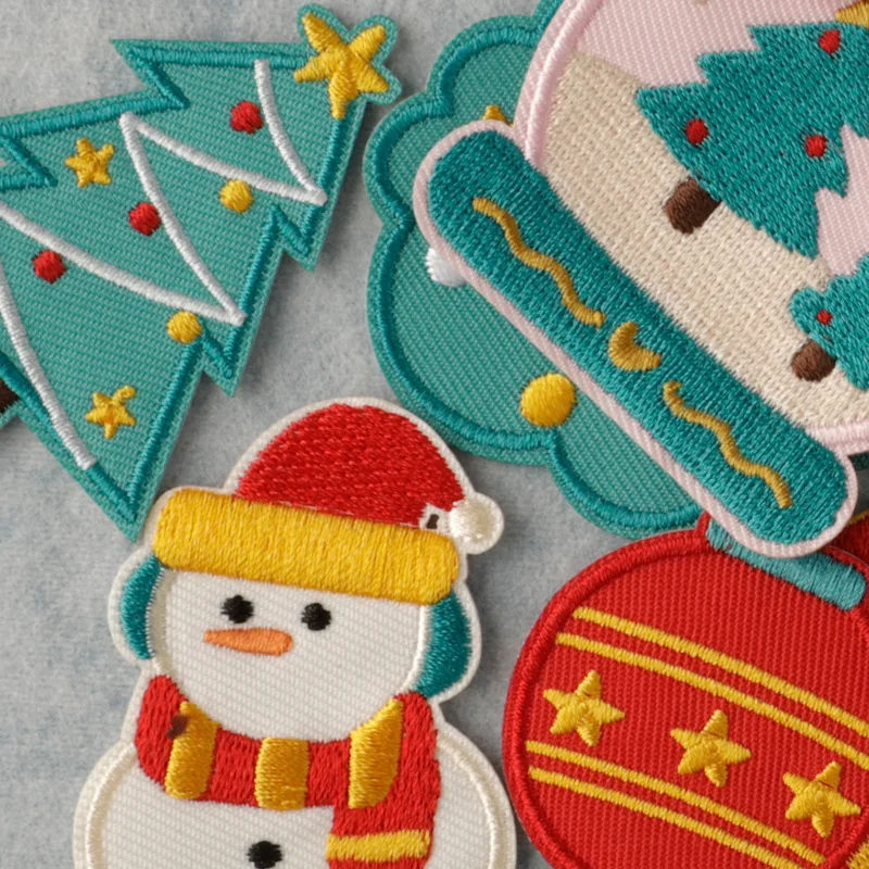 Parche para árbol de Navidad, copo de nieve, guirnalda, muñeco de nieve, calcetines navideños, parche de hombre de jengibre, parches para planchar, parches DIY - imagen 2