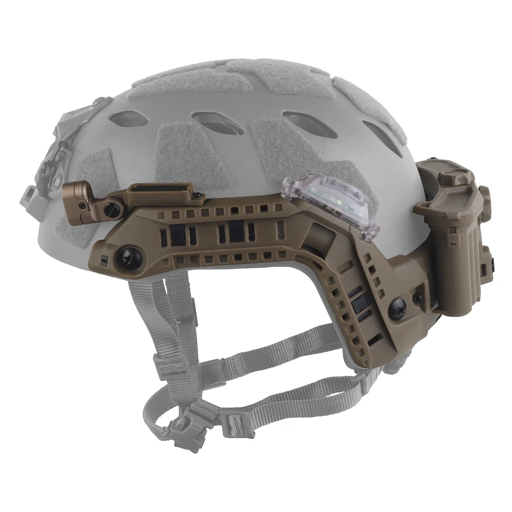 Casco táctico modular con riel ARC, luz IR y linterna LED - imagen 2