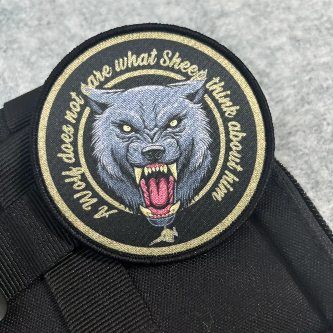 Parche moral táctico lobo velcro para uniforme militar - imagen 5