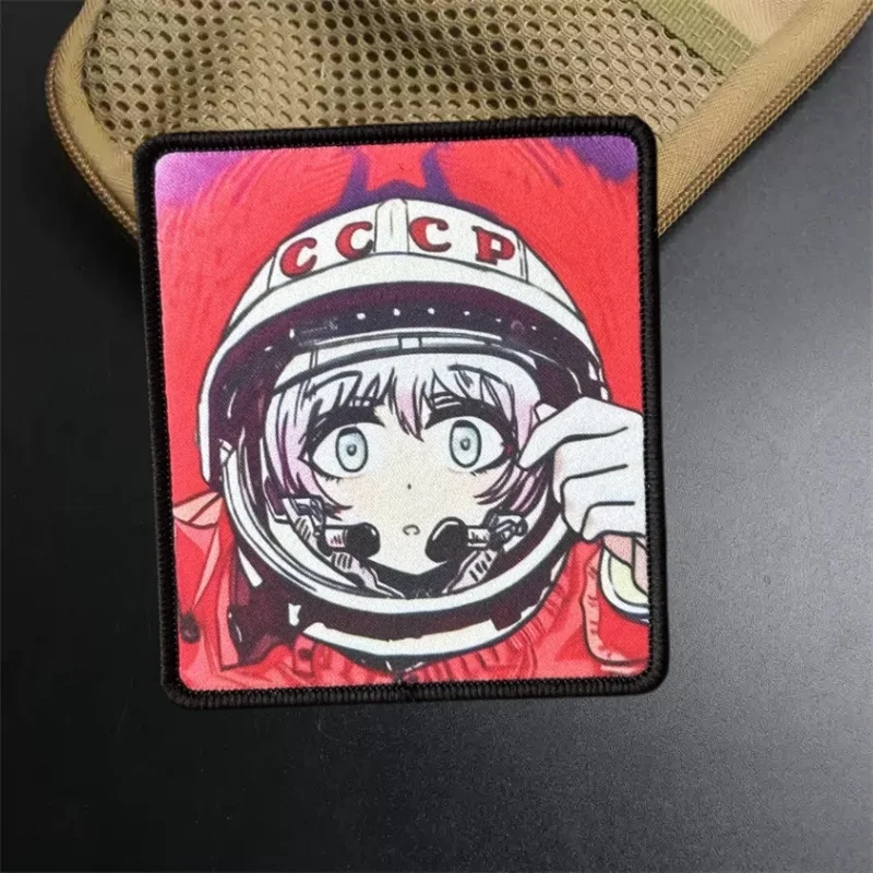 Parche táctico anime con velcro – Moral para mochila o brazalete - imagen 3