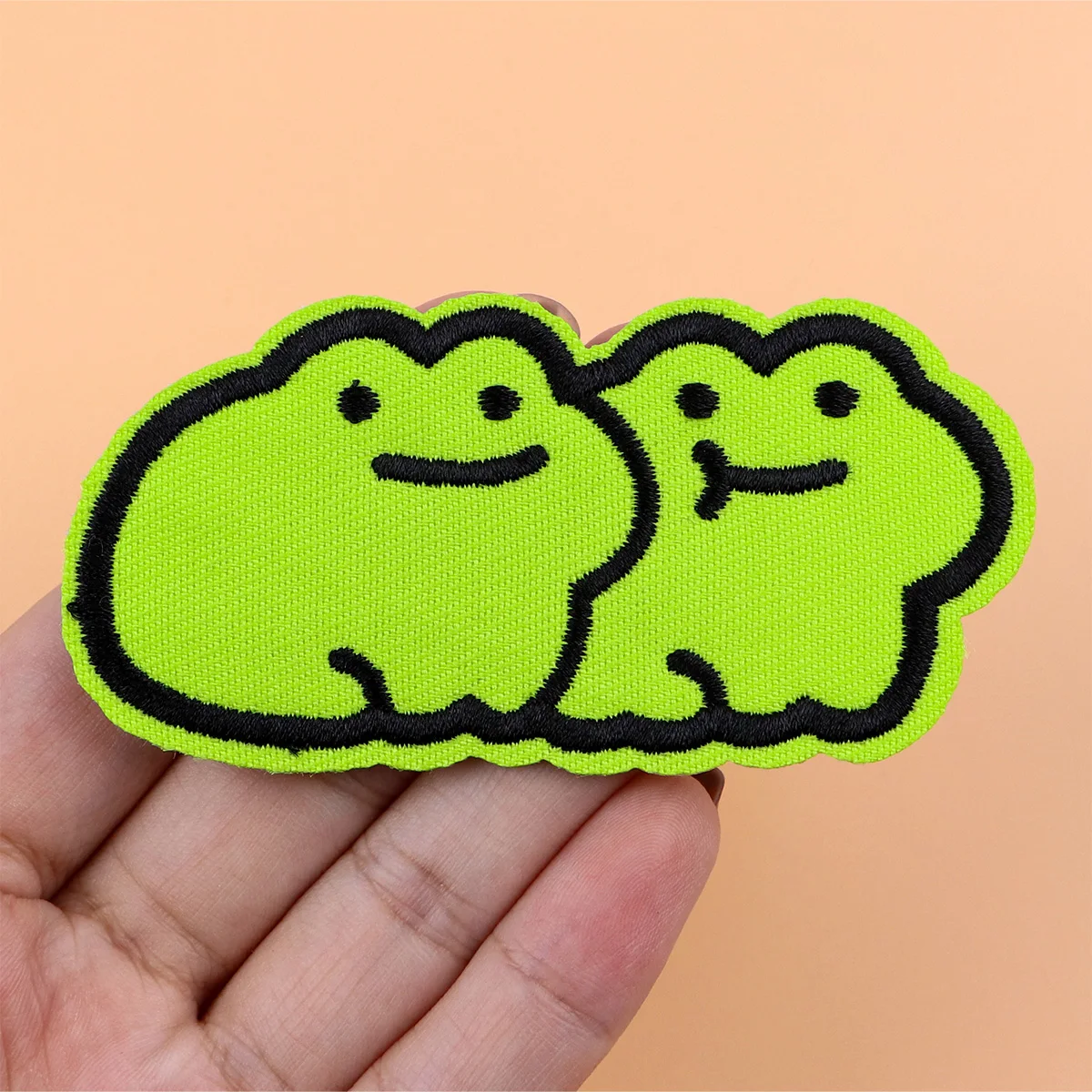 Parche para planchar con forma de rana de dibujos animados para ropa, parche bordado bonito, accesorios para ropa, pegatinas de costura, 2 uds. - imagen 3