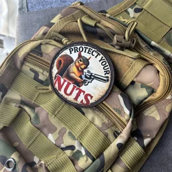 Parche Táctico con Estampado 'PROTECT YOUR NUTS', Insignia de Moral, Parches de Gancho y Bucle, Adhesivo para Ropa y Mochilas