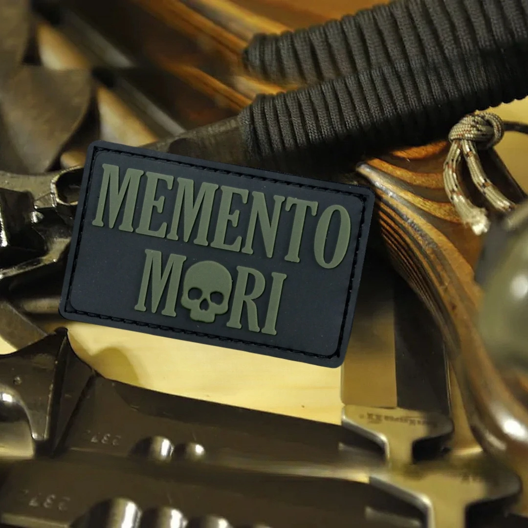 Parche de PVC Memento Mori, insignia de moral táctica, brazalete de calavera, parches militares con gancho para ropa, mochila, pegatina decorativa - imagen 5