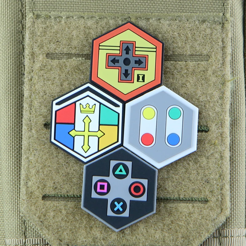 Mini parches hexagonales 3D de PVC, insignia táctica de escorpión, amor, Pie, SFC, FC, PS, águila, brazalete para ropa, mochila, decoración DIY - imagen 3