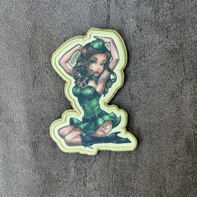 Parche con estampado táctico de belleza para ropa, insignia de moral para niña, parches militares con gancho, pegatina para mochila, brazalete - imagen 4