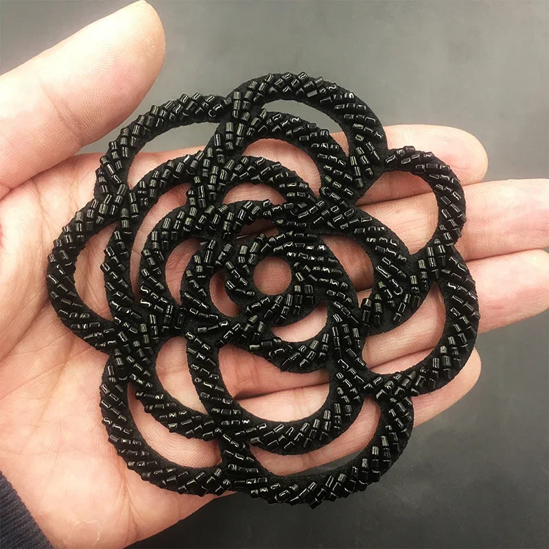 Parches de rosas de tubo con cuentas cosidas a mano, apliques de flores huecas, accesorios de ropa para coser, ropa DIY, sombreros, bolsas, pegatinas decorativas - imagen 2