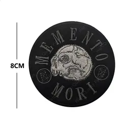 Parche Táctico Memento Mori Calavera y Huesos Bordado