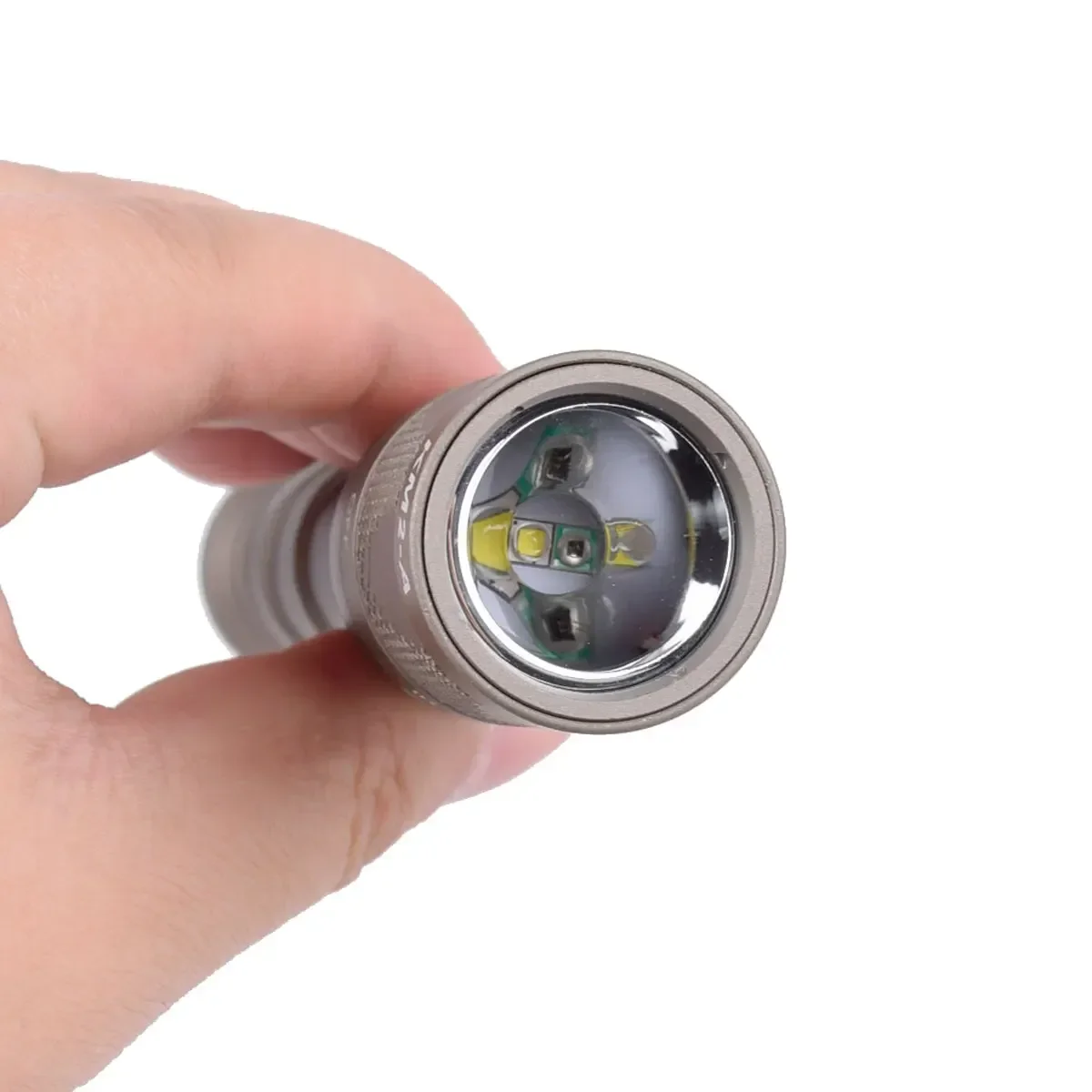 Luz táctica SF M600V M600V-IR para arma, luz LED y salida infrarroja IR para Rifle Airsoft AR15 M16, accesorios de caza - imagen 5