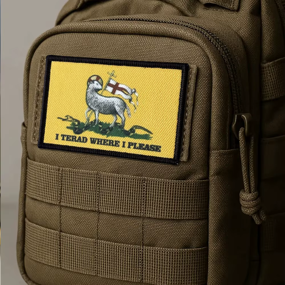 Parche táctico bandera Gadsden gancho y bucle velcro para mochila - imagen 2