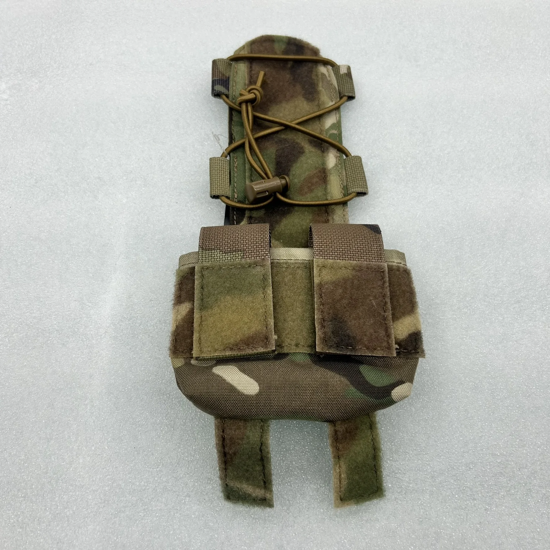 Bolsa de batería NVG para casco táctico MK2 con sujetadores de gancho y bucle ajustables y cordones elásticos