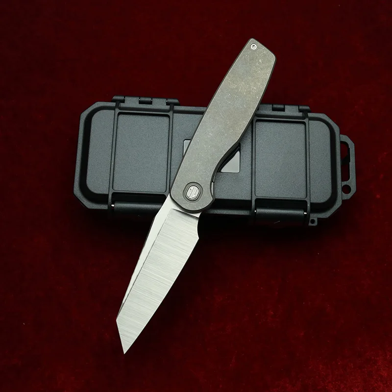 Ángulo lateral del cuchillo cerrado