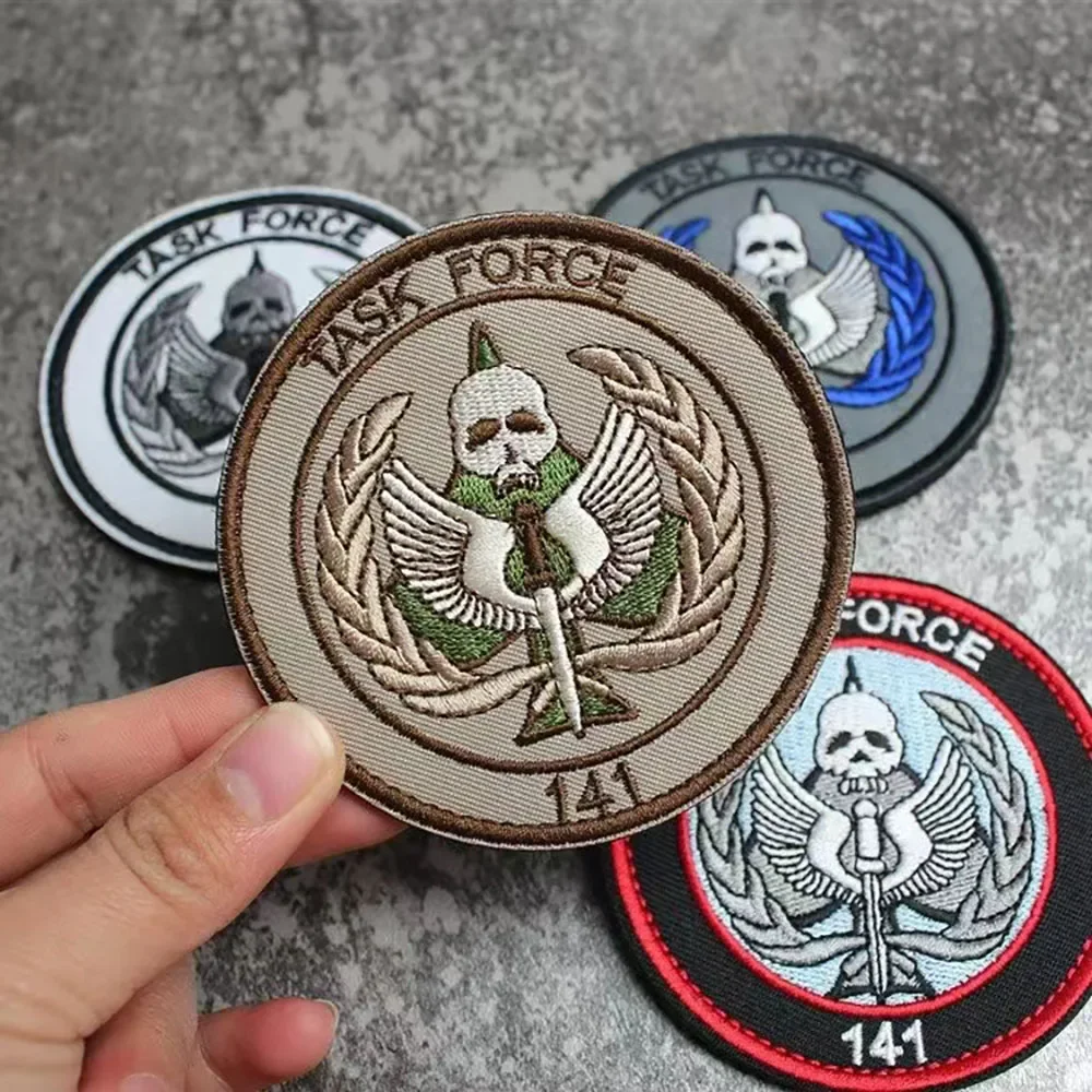 Parche bordado de CODOL 141, Parche de Call of Duty Hook Loop en mochila, brazalete táctico, pegatina de insignia de moral de calavera - imagen 4