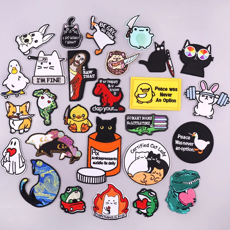 Nuevo parche bordado de animales pato gato Rana dinosaurio parche hierro en parches DIY parches de dibujos animados para ropa chaquetas pegatinas para coser - imagen 3