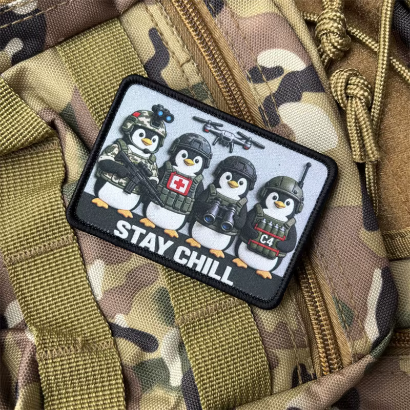 Parche táctico pingüino con gancho y bucle para mochila - imagen 4