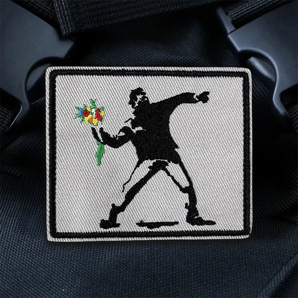 Parche táctico "Banksy Destroyer", parches bordados con gancho y bucle, insignia de moral, brazalete del ejército militar, pegatinas para mochila