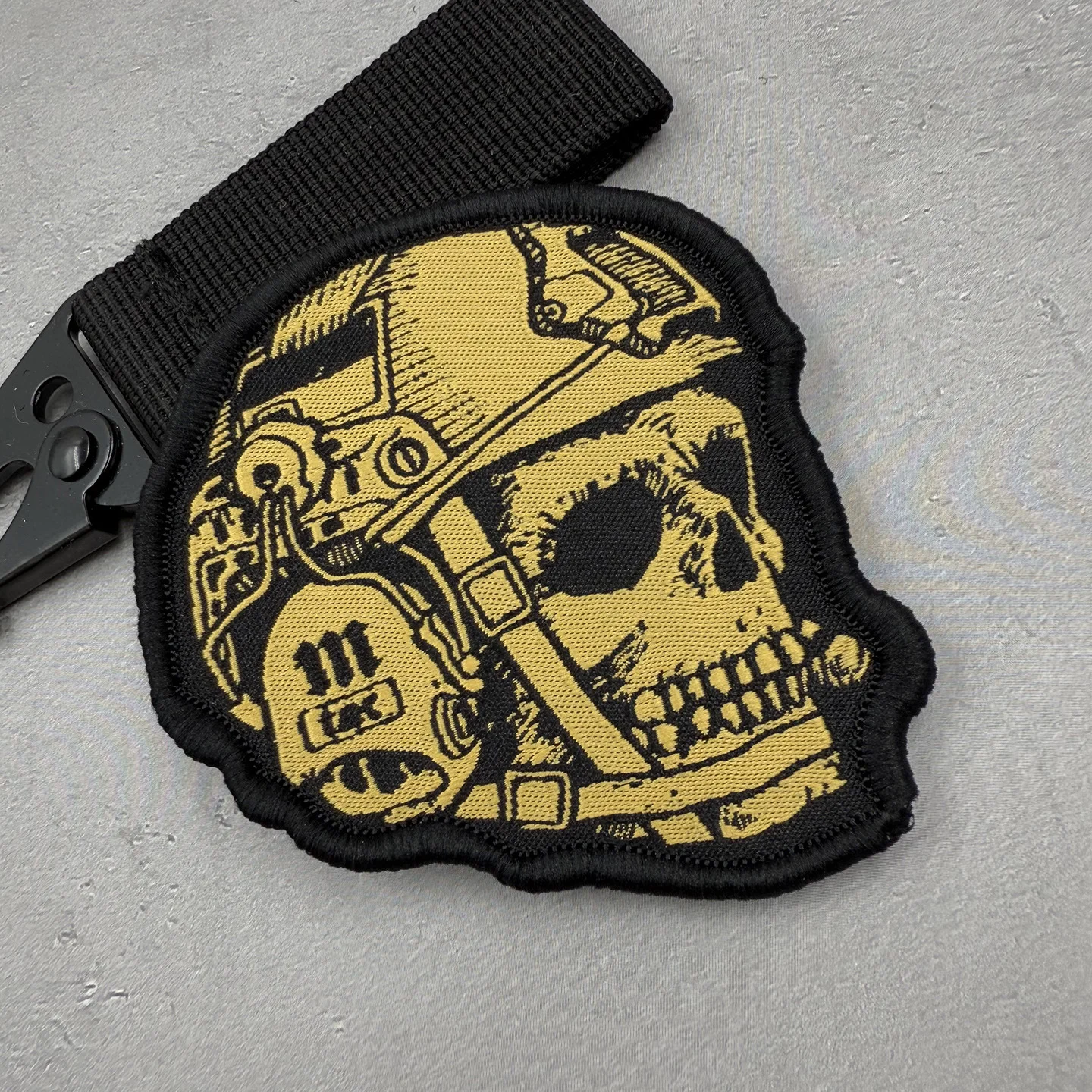 Parche táctico de calavera, parches de gancho y bucle tejidos, insignia de moral del ejército militar, brazalete, ropa, pegatinas para mochila - imagen 3