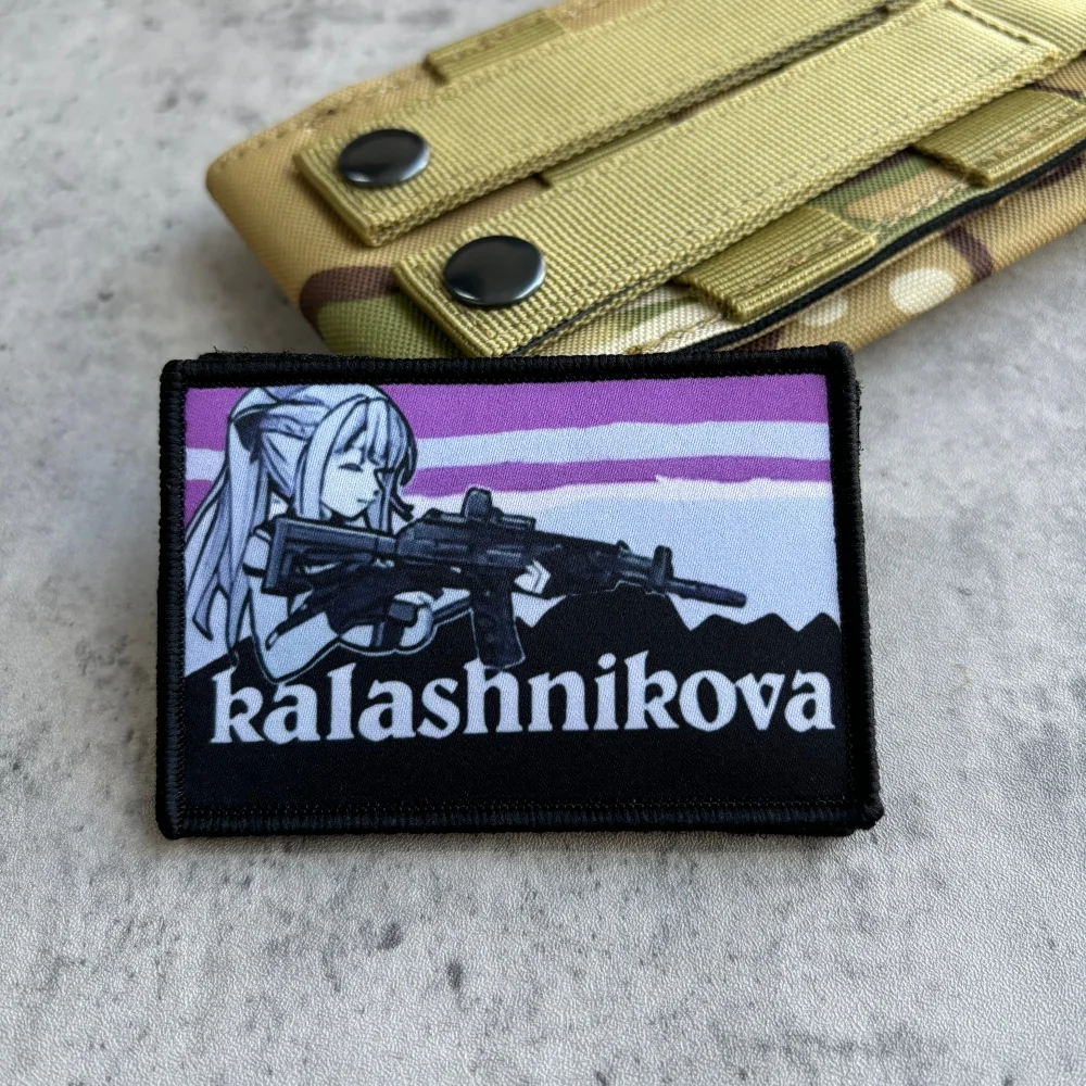 Parches tácticos de Chica de Anime para niñas, parche de bandera con gancho y bucle Kalashnikova, insignia de moral del ejército militar, pegatinas para mochila - imagen 4