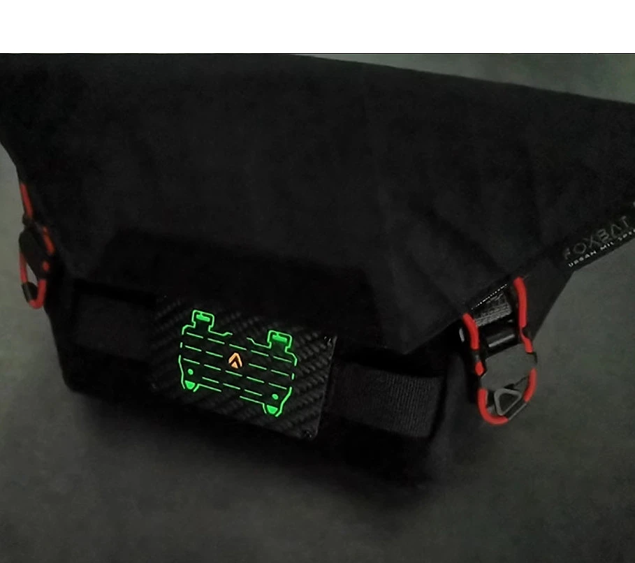 Parche luminoso de fibra de carbono estilo Molle Gegboard insignia brazalete colorido táctico al aire libre para ropa DIY mochila Accesorios - imagen 5