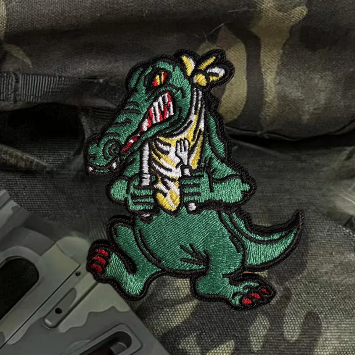 Parche de cocodrilo hambriento, insignia de moral táctica, apliques militares, pegatina para mochila, parches de gancho y bucle bordados para ropa - imagen 4