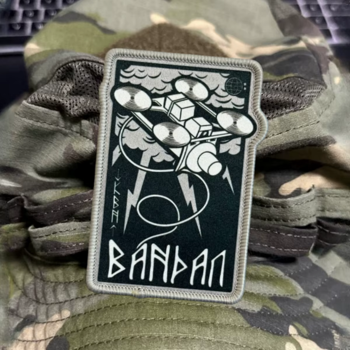 BABAAN Parche táctico morale drones runas nórdicas con velcro - imagen 2
