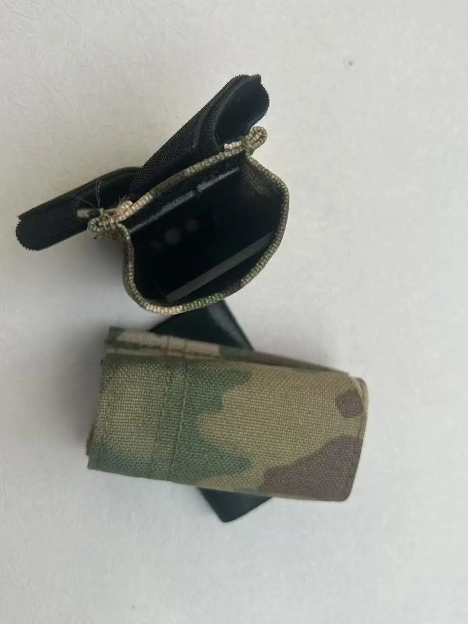 Bolsa KYWI para cargadores de pistola en ángulo 9mm individual - imagen 4