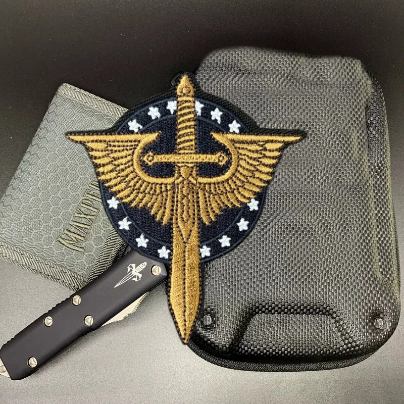 Parche táctico bordado alas y espada – insignia militar con velcro - imagen 5